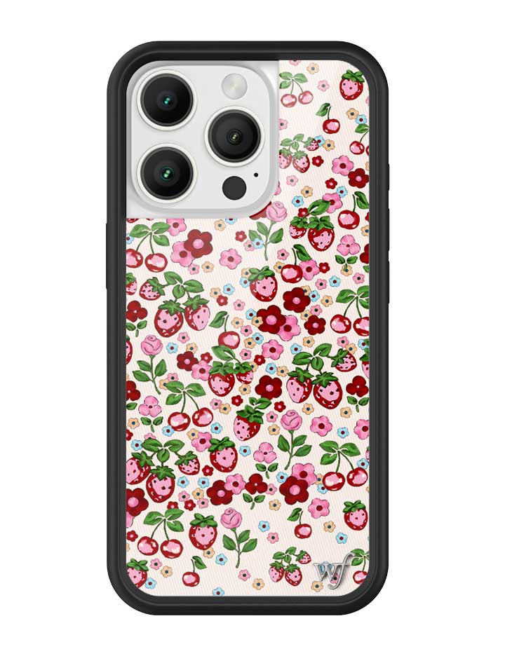 BERW2016P-Berry-World-iPhone-16-Pro-Case-01_56436b36-8b76-4fb8-af05-5df1f81efa2d.jpg
