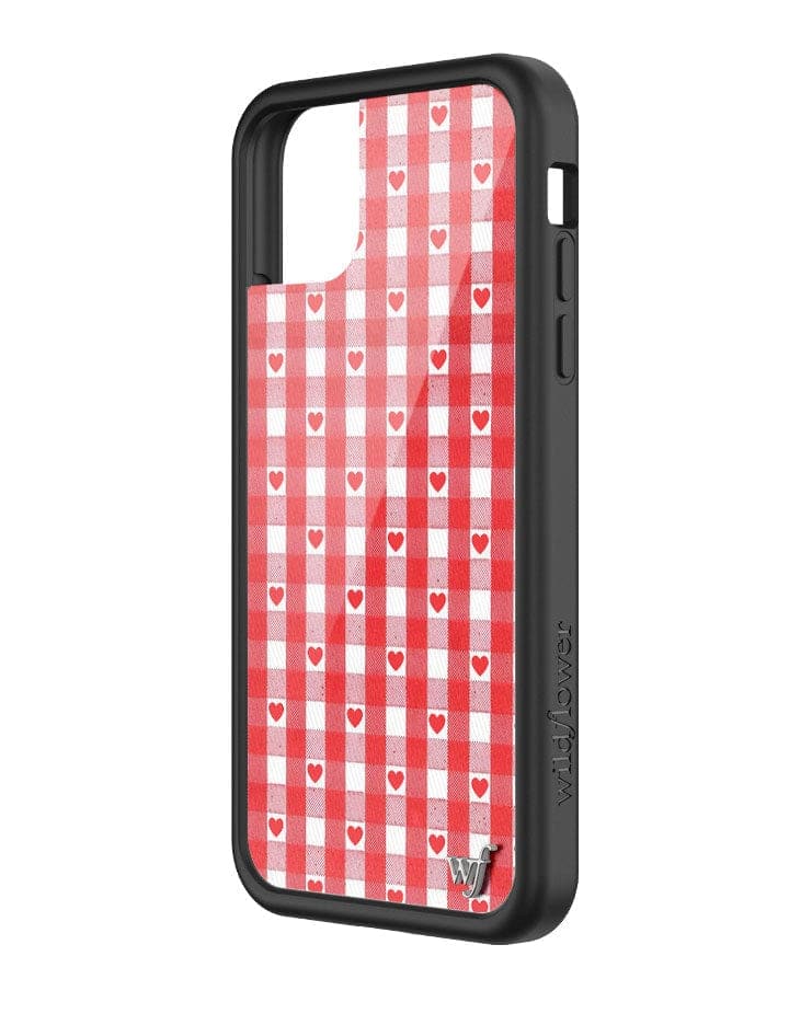 RGHE2011-Red-Gingham-Heart-iPhone-11-Case-02_5854c900-f76b-42d2-881a-a9dd9e4cfcf9.jpg
