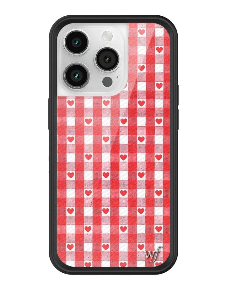 RGHE2014P-Red-Gingham-Heart-iPhone-14-Pro-Case-01_1700d147-d277-417d-acb1-075be9835020.jpg