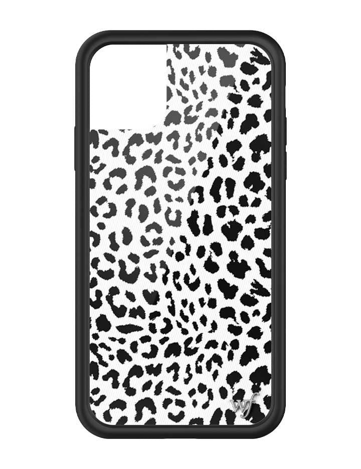 SNOW2011-Snow-Meow-iPhone-11-Case-01_ce679ff4-f009-4fae-b1f7-77b474c45399.jpg