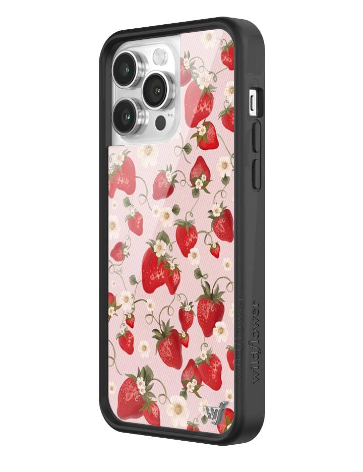 STWF2014PM-Strawberry-Fields-iPhone-14-Pro-Max-Case-02_2249e347-7aaf-41a6-bd81-8a70cc28a1fc.jpg