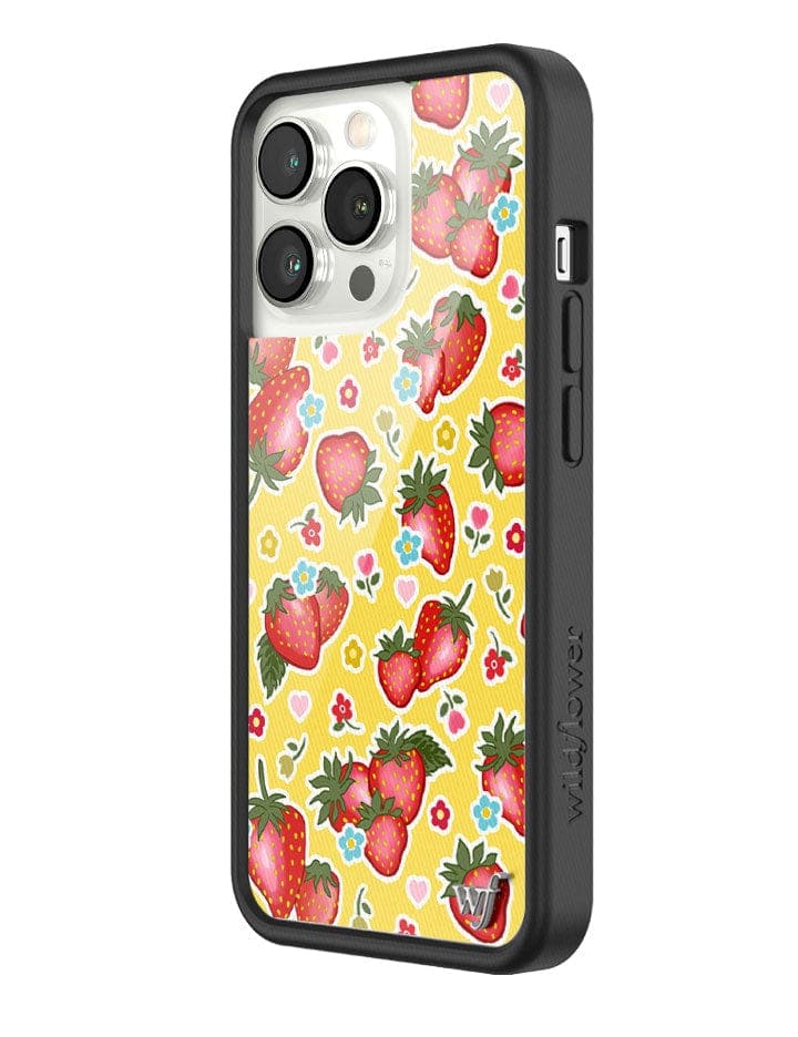 YBER2013P-Sweet-Berries-iPhone-13-Pro-Case-02_bde1b1a0-c8cd-4f56-a1b5-ea4500e1505d.jpg